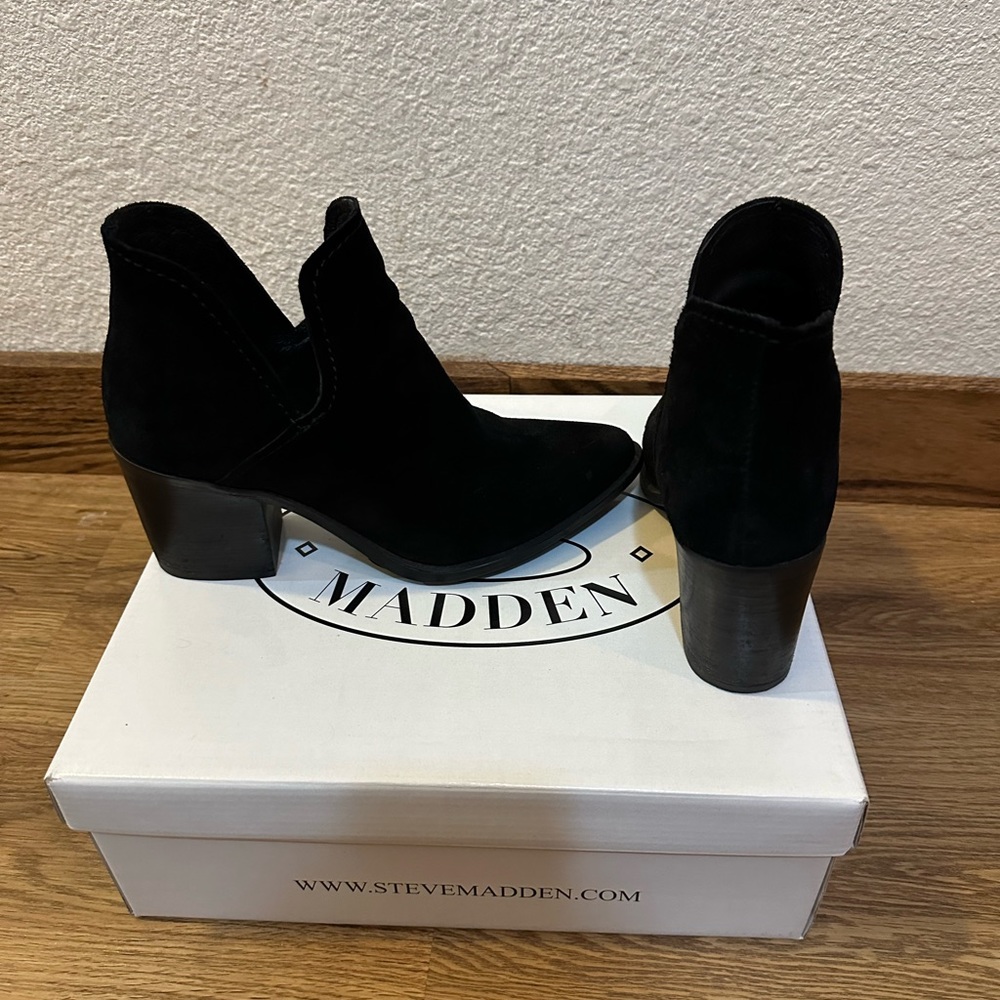 Black Booties - image 3